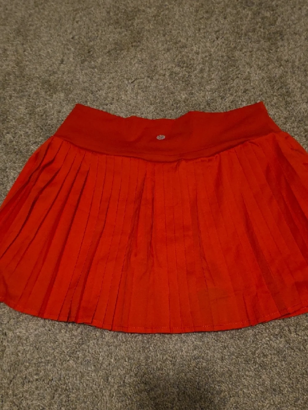 Women's Red Pleated Mini Skort - Picture 4 of 4